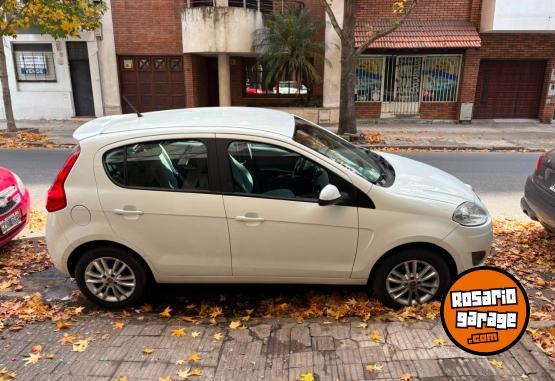 Autos - Fiat Palio essence 2014 Nafta 98000Km - En Venta