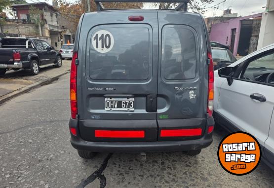 Utilitarios - Renault Kangoo 2015 GNC 140000Km - En Venta