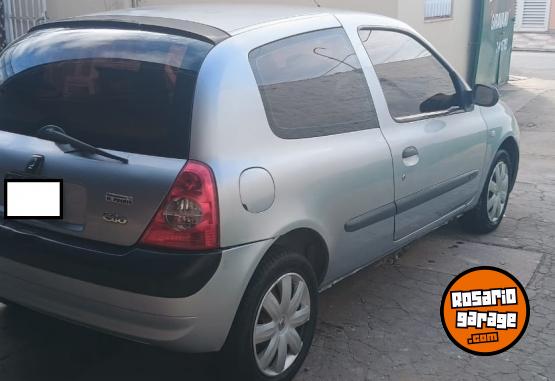 Autos - Renault Clio 2005 Nafta 177000Km - En Venta