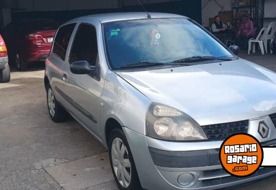 Autos - Renault Clio 2005 Nafta 177000Km - En Venta