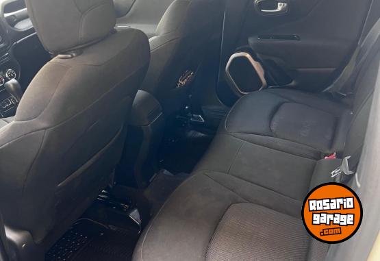 Camionetas - Jeep Renegade 2018 Nafta 98000Km - En Venta