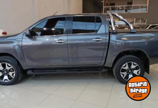 Camionetas - Toyota Hilux 2020 Nafta 82000Km - En Venta