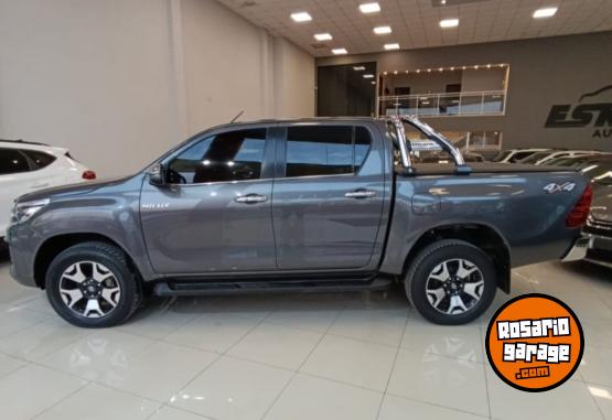 Camionetas - Toyota Hilux 2020 Nafta 82000Km - En Venta