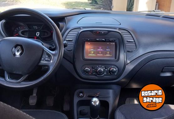 Autos - Renault Captur 2018 Nafta 81000Km - En Venta