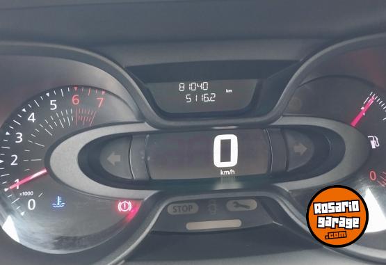 Autos - Renault Captur 2018 Nafta 81000Km - En Venta