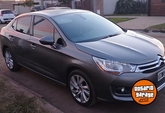 Autos - Citroen C4 Lounge 2015 Diesel 205000Km - En Venta