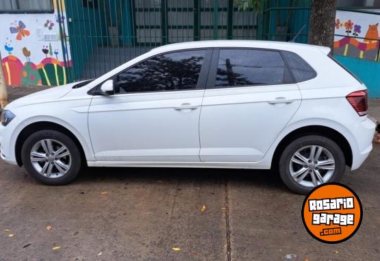 Autos - Volkswagen Polo 2022 Nafta 32000Km - En Venta