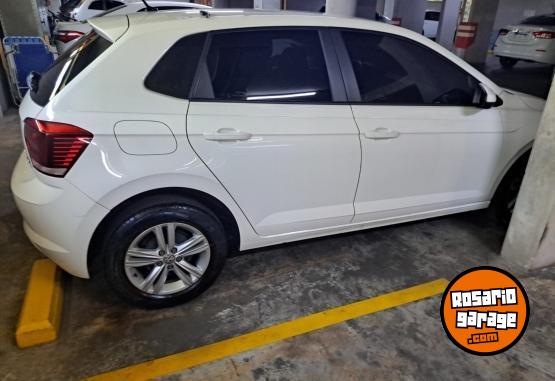 Autos - Volkswagen Polo 2022 Nafta 32000Km - En Venta