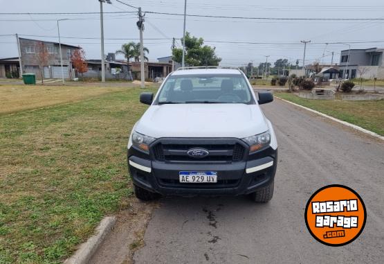 Camionetas - Ford Ranger 2021 Diesel 152000Km - En Venta