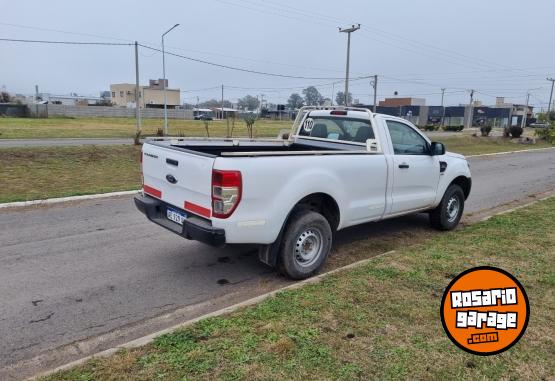 Camionetas - Ford Ranger 2021 Diesel 152000Km - En Venta