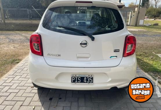 Autos - Nissan Nissan March 1.6 Sense Pu 2015 Nafta 32000Km - En Venta