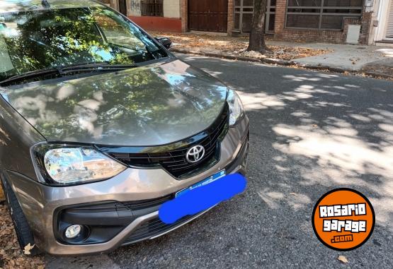 Autos - Toyota Etios 2018 Nafta 51000Km - En Venta
