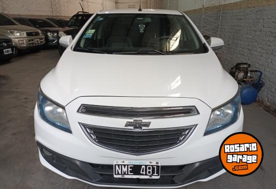 Autos - Chevrolet Prisma LTZ 1.4 2014 GNC 140000Km - En Venta
