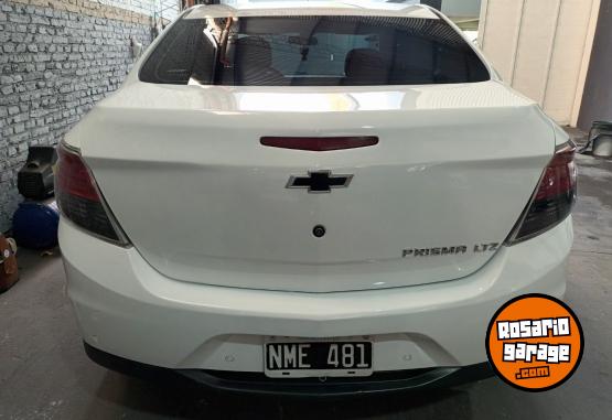 Autos - Chevrolet Prisma LTZ 1.4 2014 GNC 140000Km - En Venta