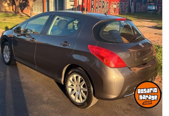 Autos - Peugeot 308 2014 Nafta 140000Km - En Venta