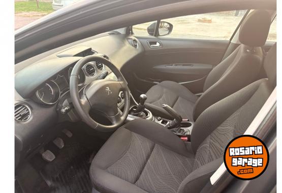 Autos - Peugeot 308 2014 Nafta 140000Km - En Venta