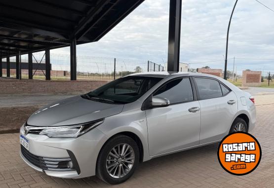 Autos - Toyota Corolla 2017 GNC 100000Km - En Venta