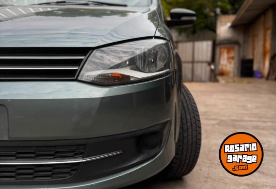 Autos - Volkswagen EMOTION 2011 Nafta 150000Km - En Venta