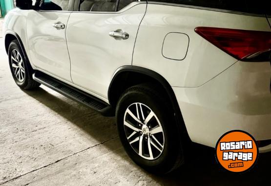 Camionetas - Toyota Sw4 2016 Diesel 97000Km - En Venta