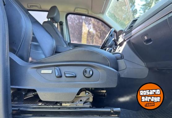 Camionetas - Volkswagen AMAROK V6 HIGHLINE 2018 Diesel 195000Km - En Venta