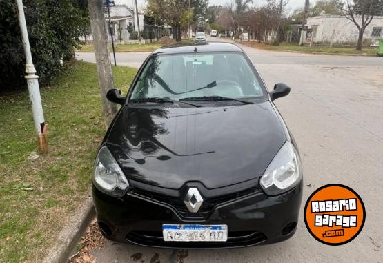 Autos - Renault Mio 2017 Nafta 123000Km - En Venta