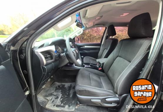 Camionetas - Toyota HILUX SR 2016 Diesel 250000Km - En Venta