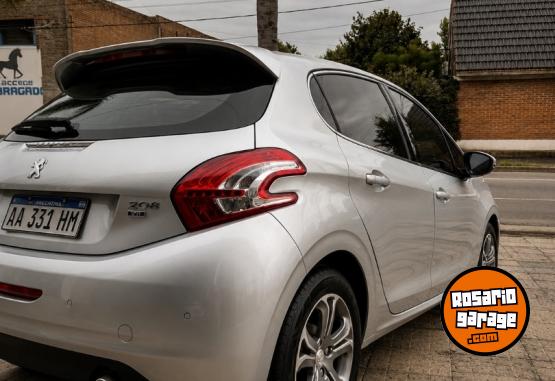 Autos - Peugeot 208 Feline Pack Cuir 2016 Nafta 100000Km - En Venta
