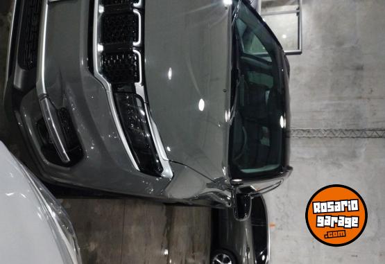 Camionetas - Jeep Commander td 2022 Diesel 80000Km - En Venta