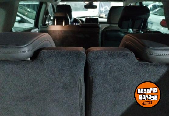 Camionetas - Jeep Commander td 2022 Diesel 80000Km - En Venta