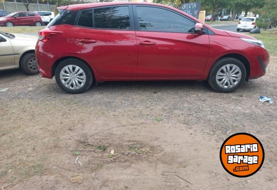 Autos - Toyota Yaris versi�n xs 2021 Nafta 57200Km - En Venta