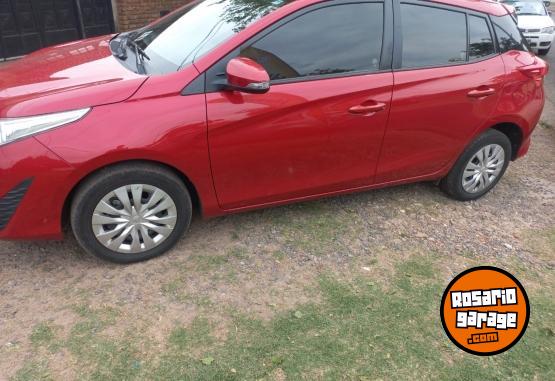 Autos - Toyota Yaris versi�n xs 2021 Nafta 57200Km - En Venta