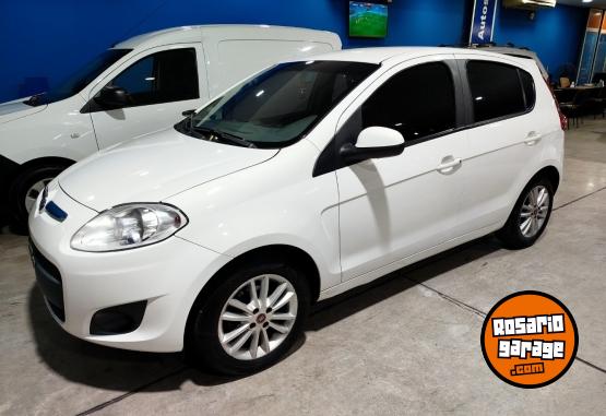 Autos - Fiat Palio 1.6 Essence 2015 GNC 124700Km - En Venta