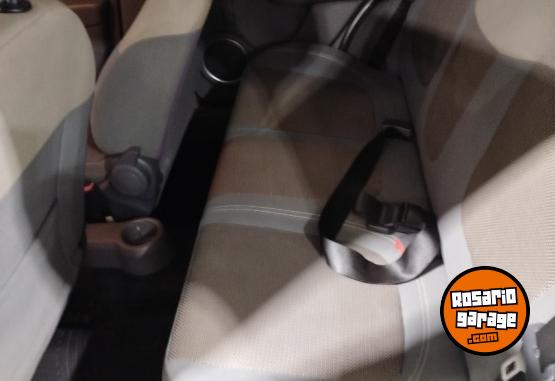 Autos - Fiat Palio 1.6 Essence 2015 GNC 124700Km - En Venta