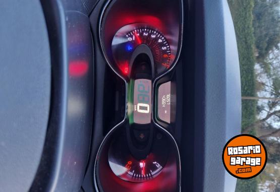 Autos - Renault Captur Intense 2.0 2018 Nafta 76000Km - En Venta