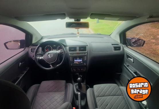 Autos - Volkswagen Suran 2016 Nafta 250000Km - En Venta