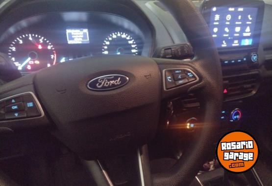 Autos - Ford Ecosport 2021 GNC 88000Km - En Venta