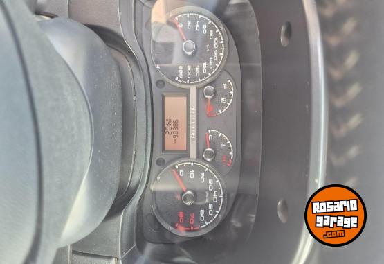 Camionetas - Fiat strada adventure 2016 Nafta 98500Km - En Venta