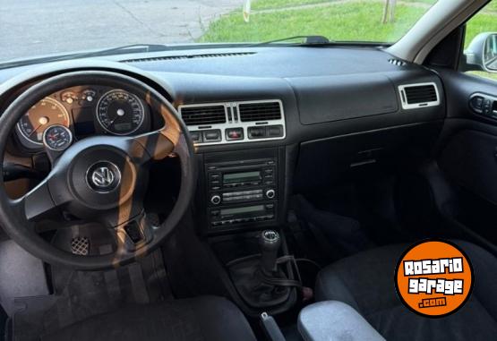 Autos - Volkswagen Bora 1.8 Turbo 2010 Nafta 135000Km - En Venta