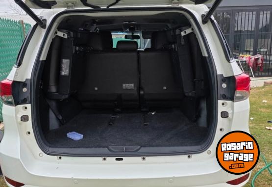 Autos - Toyota Toyota  SW4 2017 Diesel 121600Km - En Venta