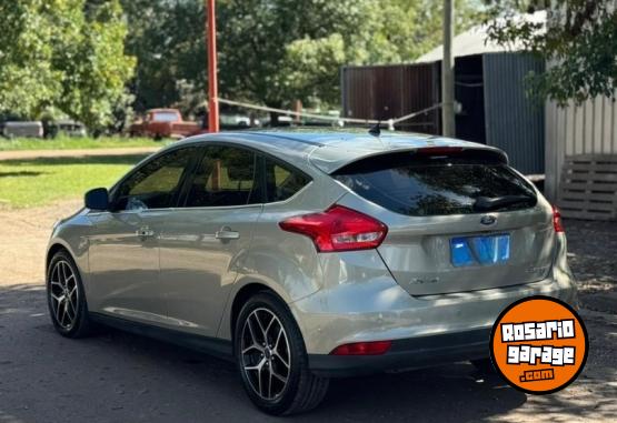 Autos - Ford Focus 2016 Nafta 96000Km - En Venta