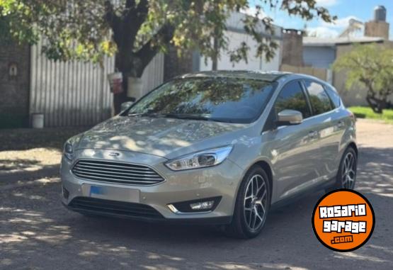 Autos - Ford Focus 2016 Nafta 96000Km - En Venta