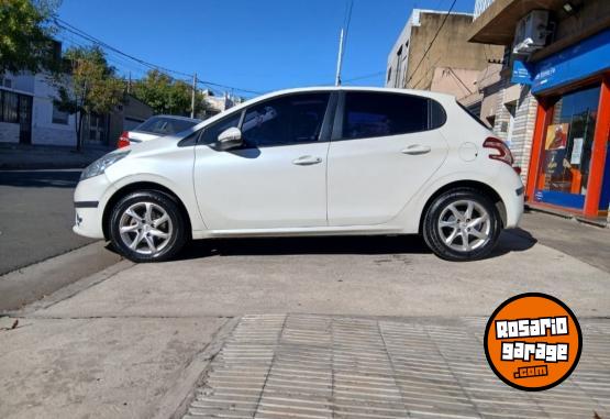 Autos - Peugeot Allure Touchscreen 1.6 2016 Nafta 65000Km - En Venta