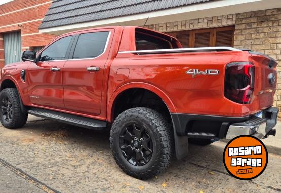 Camionetas - Ford Ranger limited v6 permuto 2023 Diesel 30000Km - En Venta