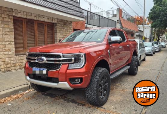 Camionetas - Ford Ranger limited v6 permuto 2023 Diesel 30000Km - En Venta