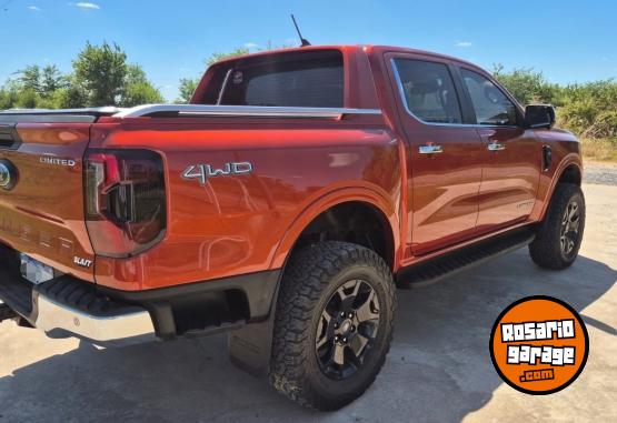 Camionetas - Ford Ranger limited v6 permuto 2023 Diesel 30000Km - En Venta