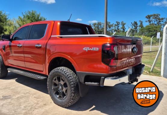Camionetas - Ford Ranger limited v6 permuto 2023 Diesel 30000Km - En Venta