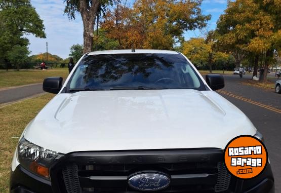 Camionetas - Ford Ranger 2018 GNC 122000Km - En Venta