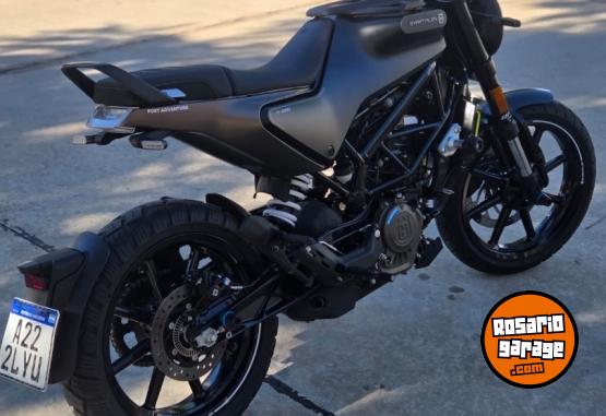 Motos - Husqvarna SVARTPILEN 200 2024 Nafta 3400Km - En Venta