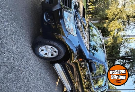 Camionetas - Toyota HILUX SR 3.0 2013 Diesel 112700Km - En Venta