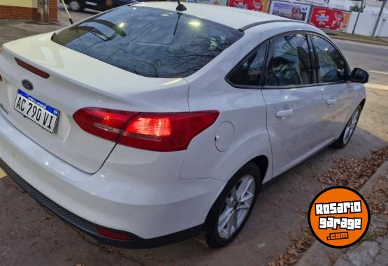 Autos - Ford Focus 2018 Nafta 120000Km - En Venta
